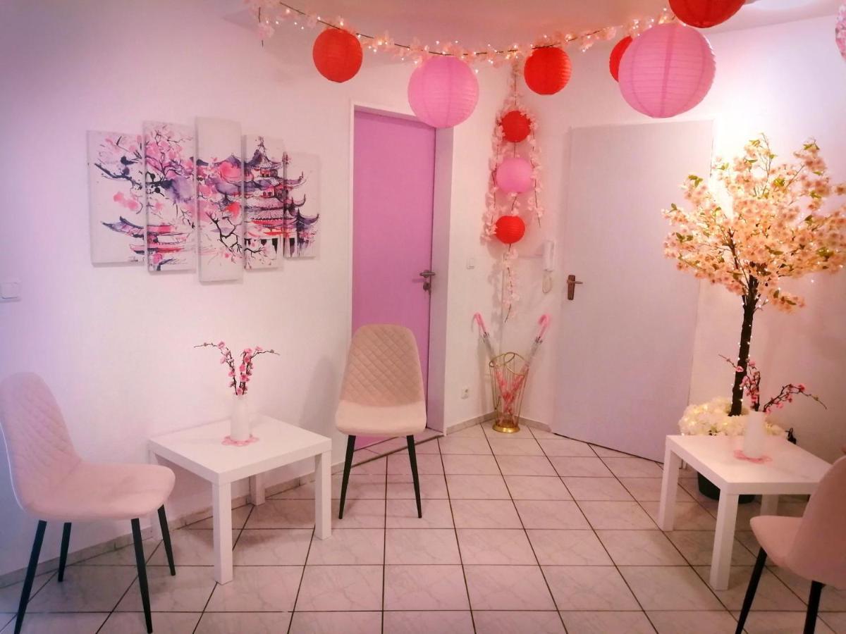 Lighane'S Studio With Sailor Moon Room Nuremberga Exterior foto